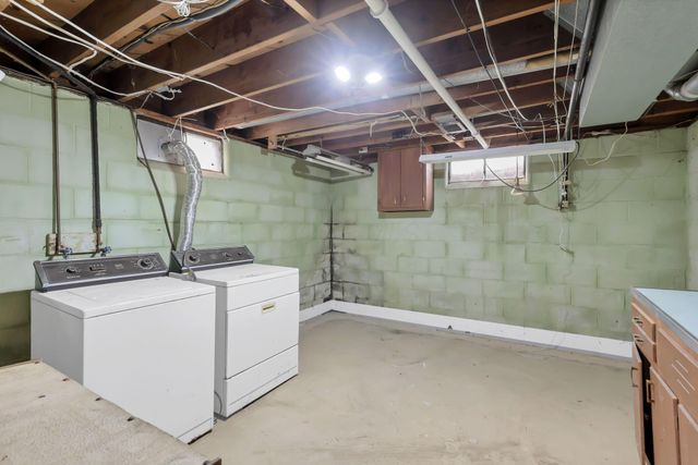 82 N Belmar Drive, Reynoldsburg, OH 43068
