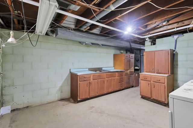 82 N Belmar Drive, Reynoldsburg, OH 43068