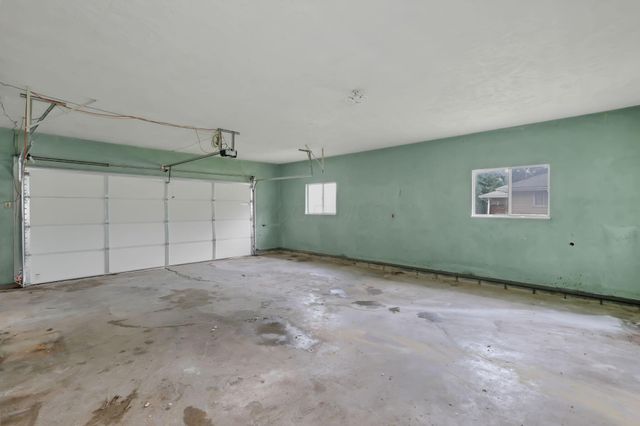 82 N Belmar Drive, Reynoldsburg, OH 43068