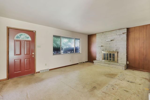 82 N Belmar Drive, Reynoldsburg, OH 43068