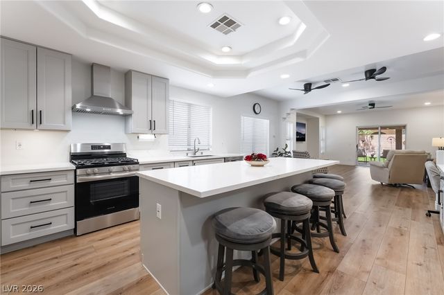 7220 Elderly Avenue, Las Vegas, NV 89131