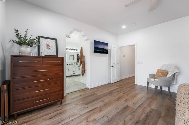 7220 Elderly Avenue, Las Vegas, NV 89131