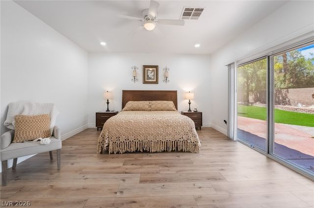 7220 Elderly Avenue, Las Vegas, NV 89131