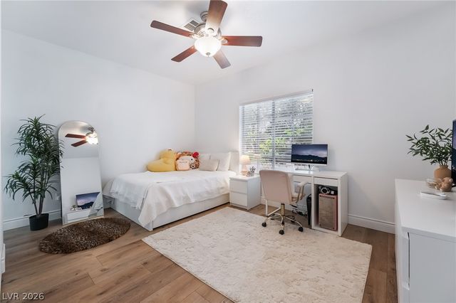 7220 Elderly Avenue, Las Vegas, NV 89131