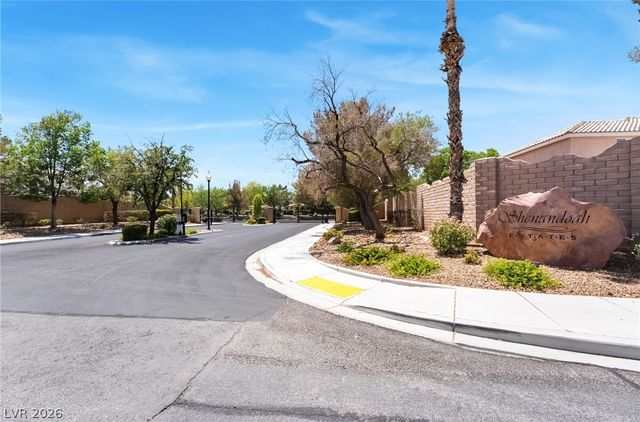 7220 Elderly Avenue, Las Vegas, NV 89131
