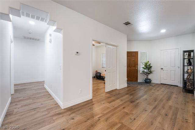 7220 Elderly Avenue, Las Vegas, NV 89131