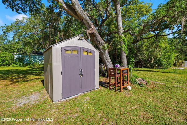 524 S Grosse Avenue, Tarpon Springs, FL 34689