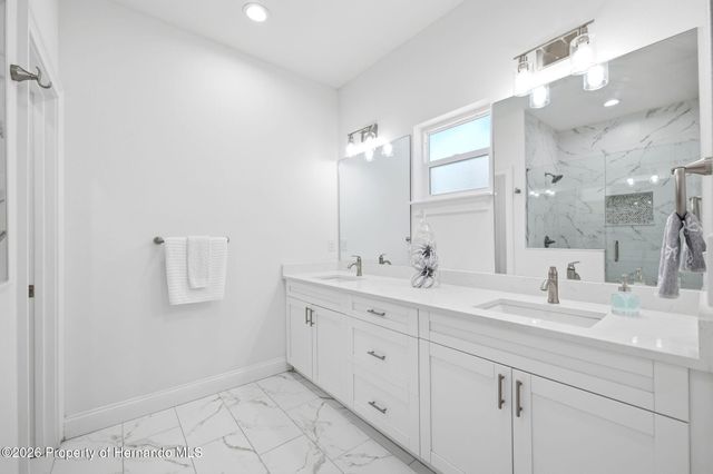 524 S Grosse Avenue, Tarpon Springs, FL 34689