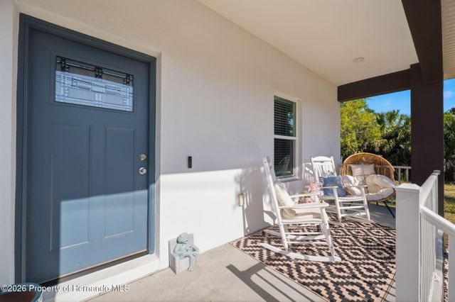 524 S Grosse Avenue, Tarpon Springs, FL 34689