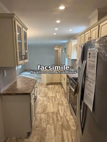 48 WINDY ACRES Park, Charlestown, NH 03603