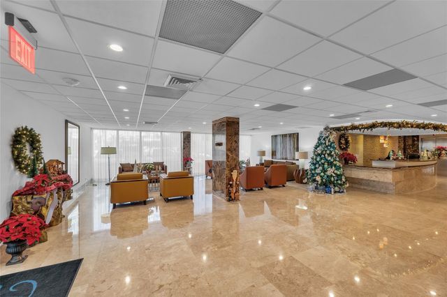 3750 Galt Ocean Drive 704, Fort Lauderdale, FL 33308