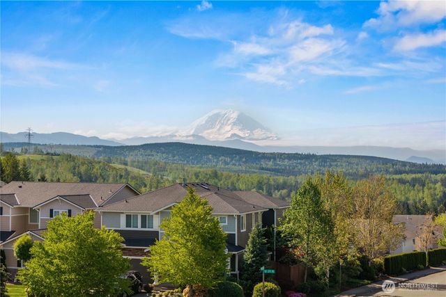 25499 SE 274th Place, Maple Valley, WA 98038