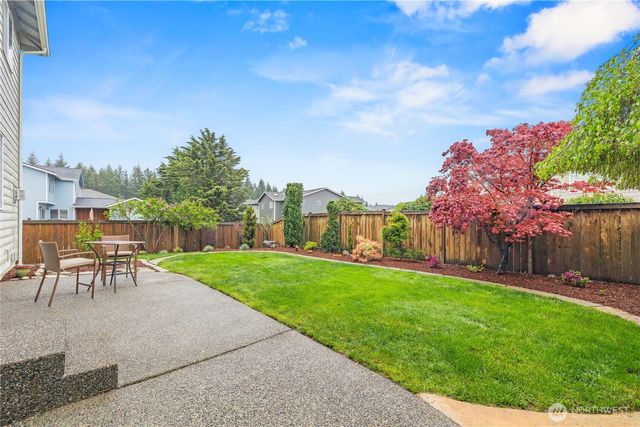 25499 SE 274th Place, Maple Valley, WA 98038
