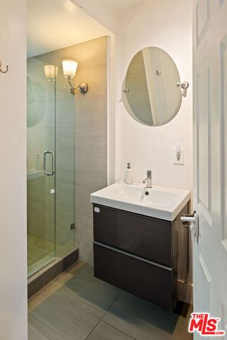 1722 Nichols Canyon Road, Los Angeles, CA 90046