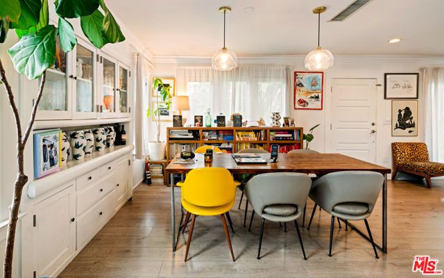 1722 Nichols Canyon Road, Los Angeles, CA 90046