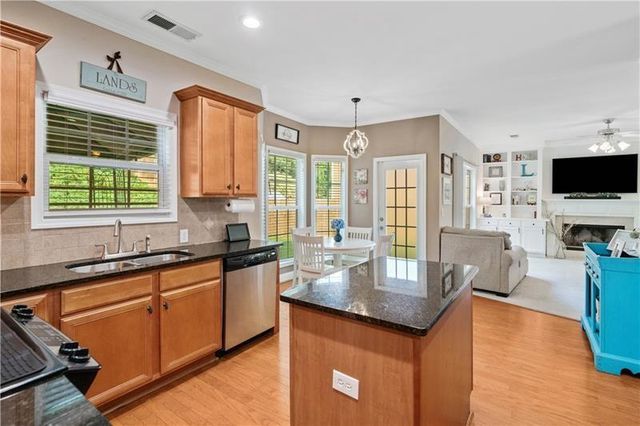 355 Thorn Creek Way, Dallas, GA 30157