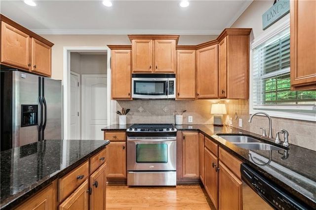 355 Thorn Creek Way, Dallas, GA 30157