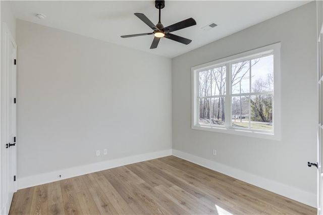 30 River Overlook Way, Jefferson, GA 30549