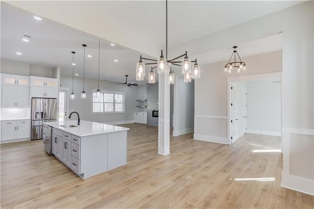30 River Overlook Way, Jefferson, GA 30549