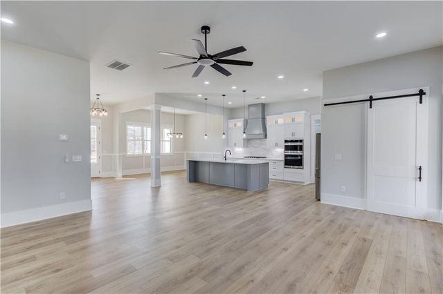 30 River Overlook Way, Jefferson, GA 30549