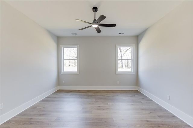 30 River Overlook Way, Jefferson, GA 30549