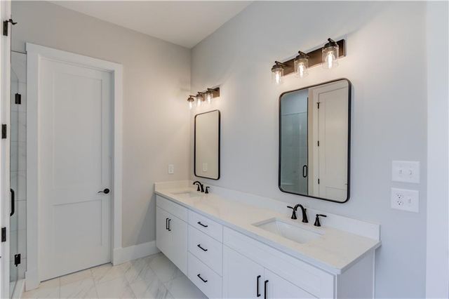 30 River Overlook Way, Jefferson, GA 30549