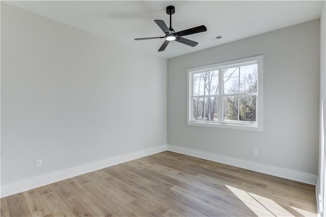 30 River Overlook Way, Jefferson, GA 30549