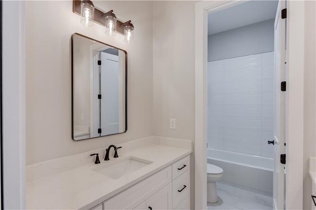 30 River Overlook Way, Jefferson, GA 30549