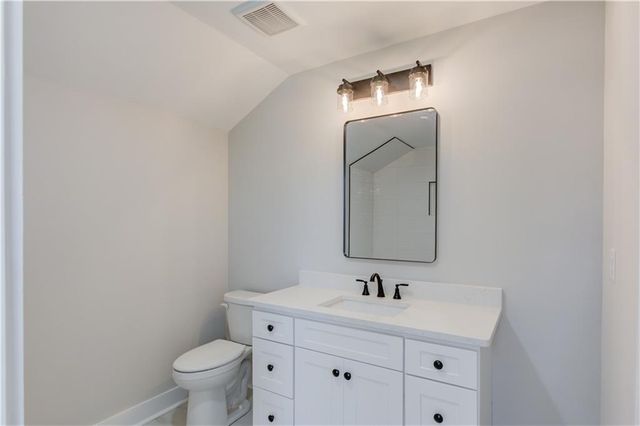 30 River Overlook Way, Jefferson, GA 30549