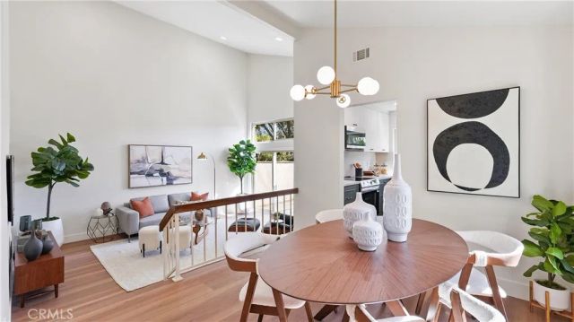 8 Evening Breeze, Irvine, CA 92603