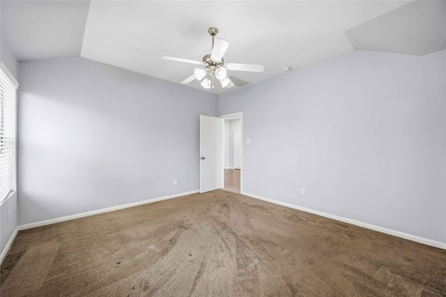 8002 W Red Oak Lane, Texas City, TX 77591