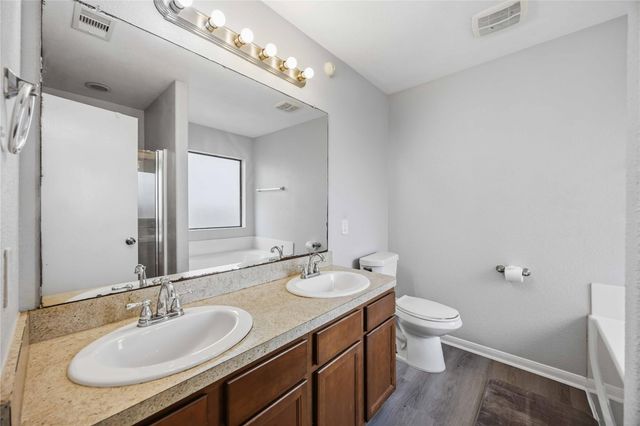 8002 W Red Oak Lane, Texas City, TX 77591