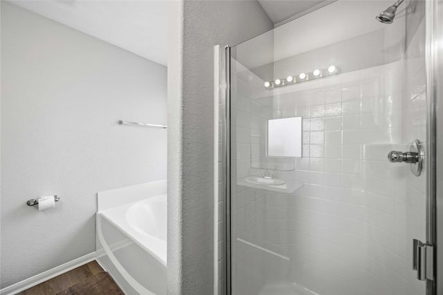 8002 W Red Oak Lane, Texas City, TX 77591