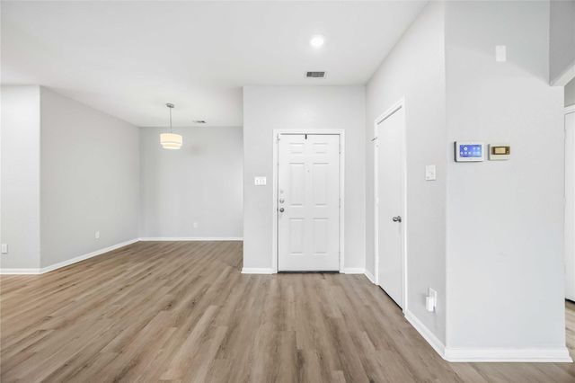 8002 W Red Oak Lane, Texas City, TX 77591