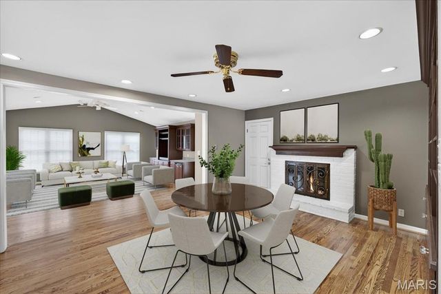 1 Glenkirk Lane, Glendale, MO 63122