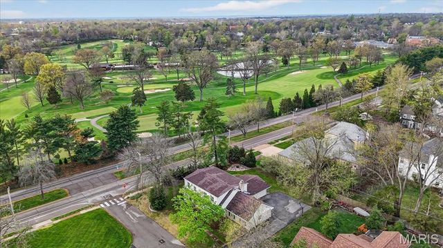1 Glenkirk Lane, Glendale, MO 63122