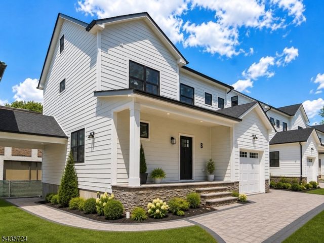 298 Main St A, Millburn Twp., NJ 07041