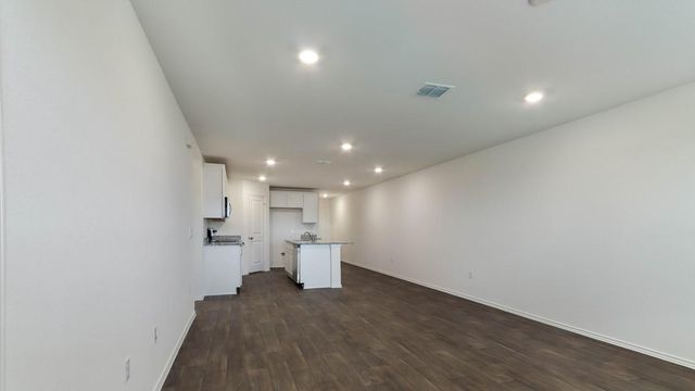 18512-B High Flyer WAY, Manor, TX 78653