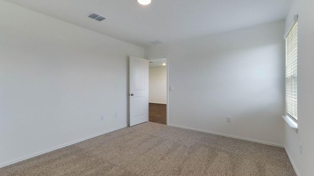 18512-B High Flyer WAY, Manor, TX 78653