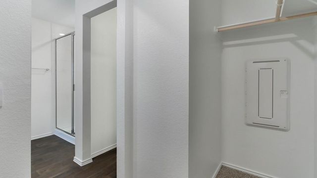 18512-B High Flyer WAY, Manor, TX 78653