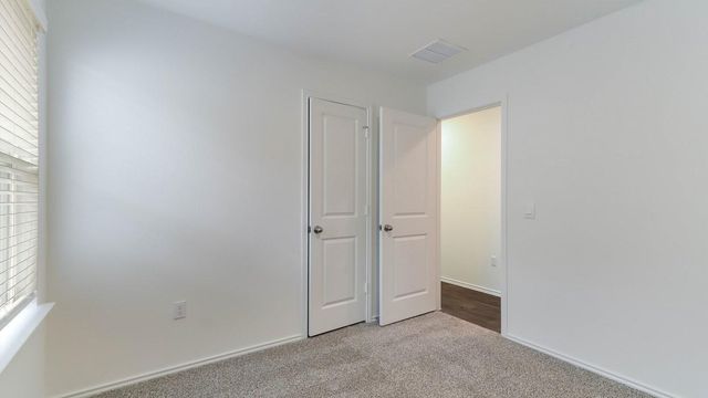 18512-B High Flyer WAY, Manor, TX 78653