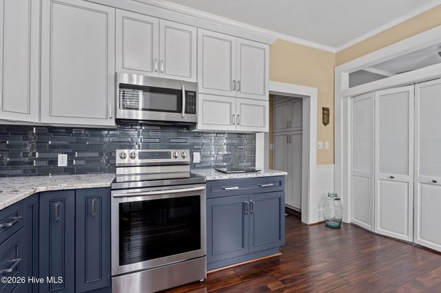 227 New Street, New Bern, NC 28560