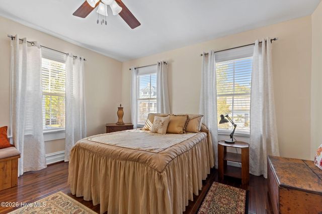 227 New Street, New Bern, NC 28560