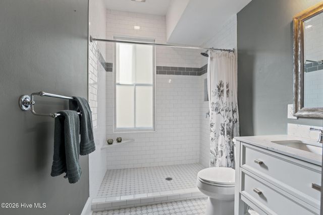 227 New Street, New Bern, NC 28560