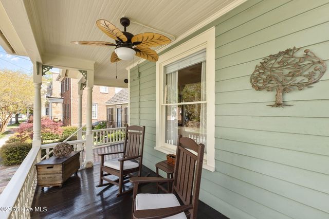 227 New Street, New Bern, NC 28560