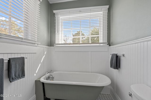 227 New Street, New Bern, NC 28560