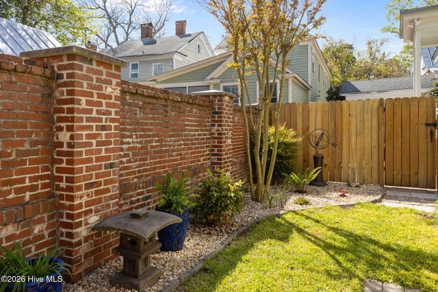 227 New Street, New Bern, NC 28560