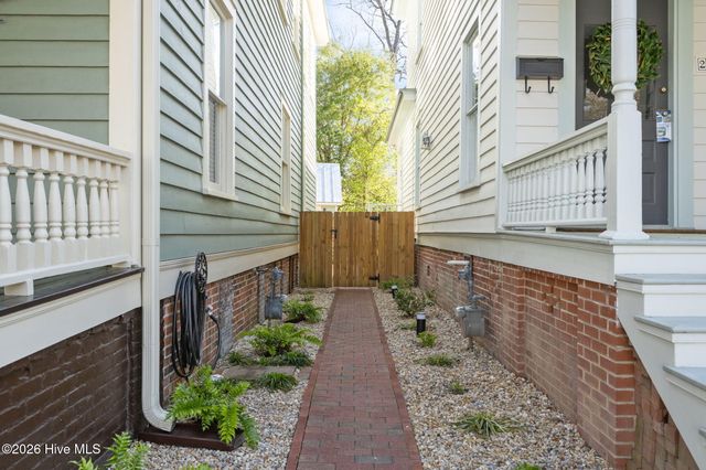 227 New Street, New Bern, NC 28560