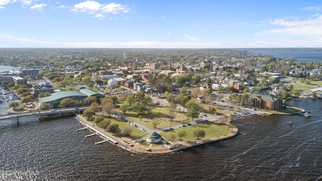 227 New Street, New Bern, NC 28560