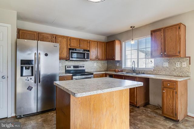 2980-F MOURNING DOVE, Waldorf, MD 20603